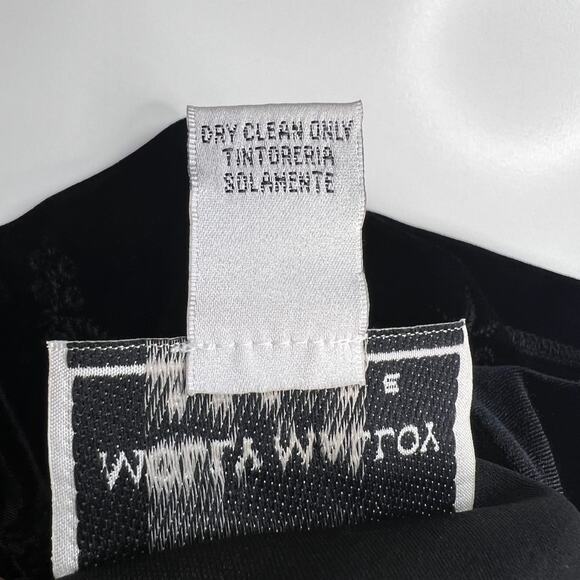 Molly Malloy Petite Vintage Black Velvet Maxi Dress Mock Neck Asian Floral Sz 8 - Picture 16 of 16